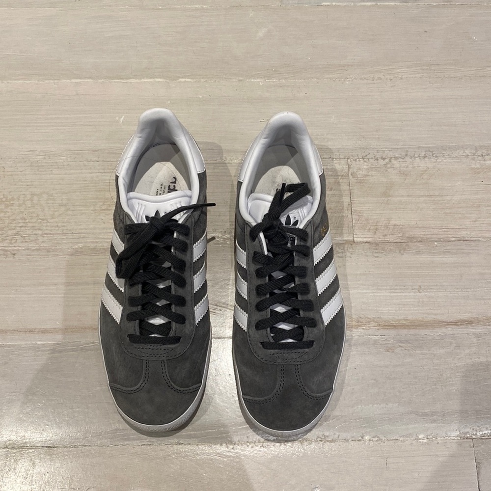 Adidas Gazelle sneakers